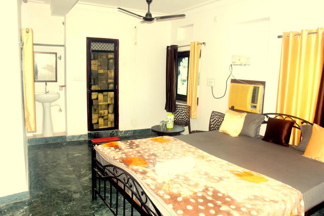 Bed and Breakfast The New Lake Front à Udaipur Extérieur photo