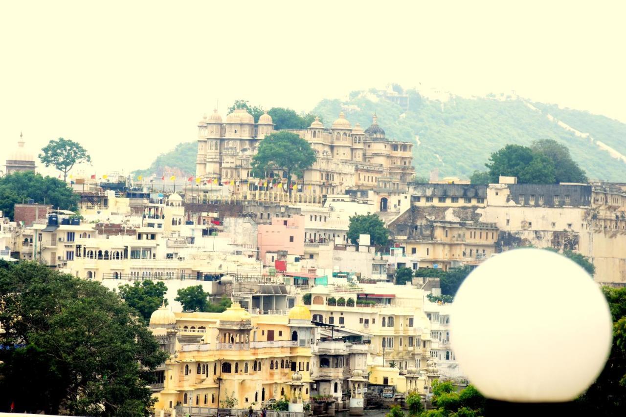 Bed and Breakfast The New Lake Front à Udaipur Extérieur photo