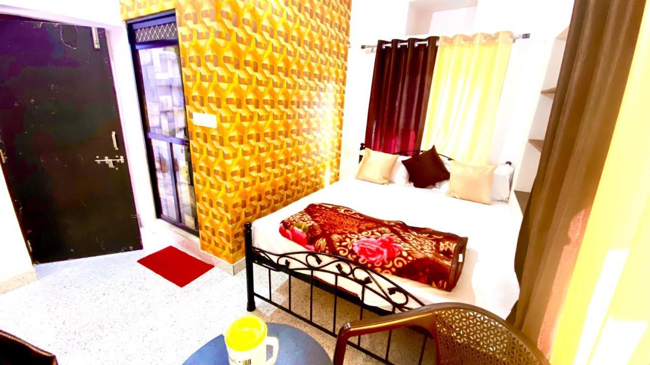 Bed and Breakfast The New Lake Front à Udaipur Extérieur photo